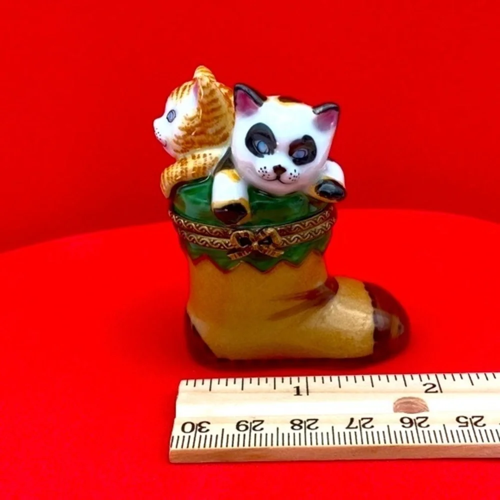 Limoges Kittens in Stocking/Boot Porcelain Trinket Box